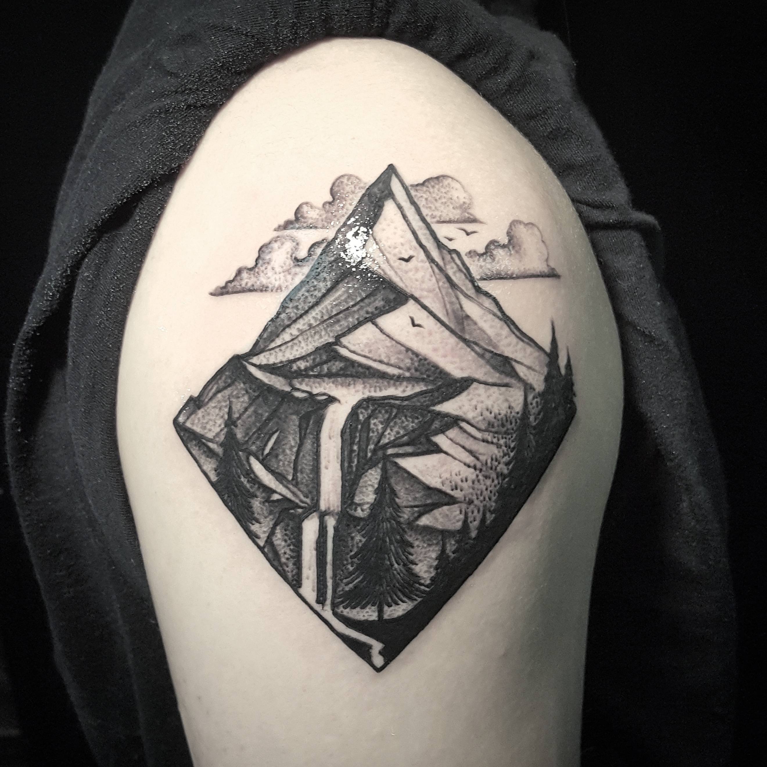 mountain tattoo design ideas