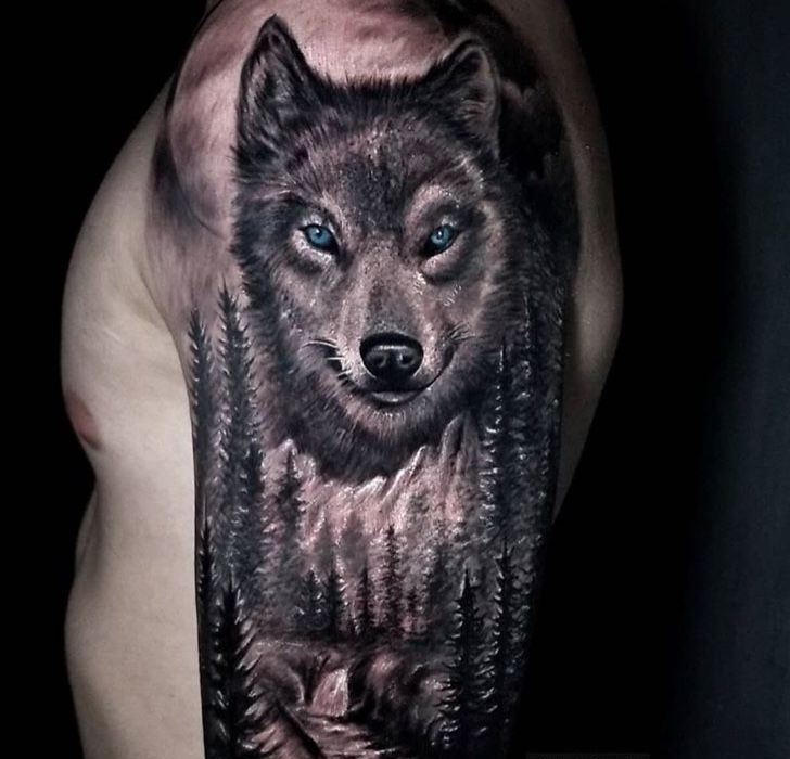 35 Wolf Tattoo Ideas- Inked Predators: The Grace and Strength of Wolf Tattoos 13 Half-Sleeve Wolf Tattoo