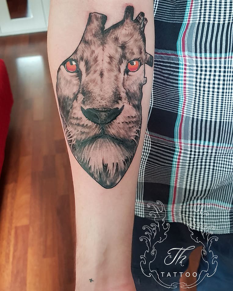 More Than 20 Fiercely Gorgeous Lion Tattoos Ideas 11 11. THE LIONHEART TATTOO
