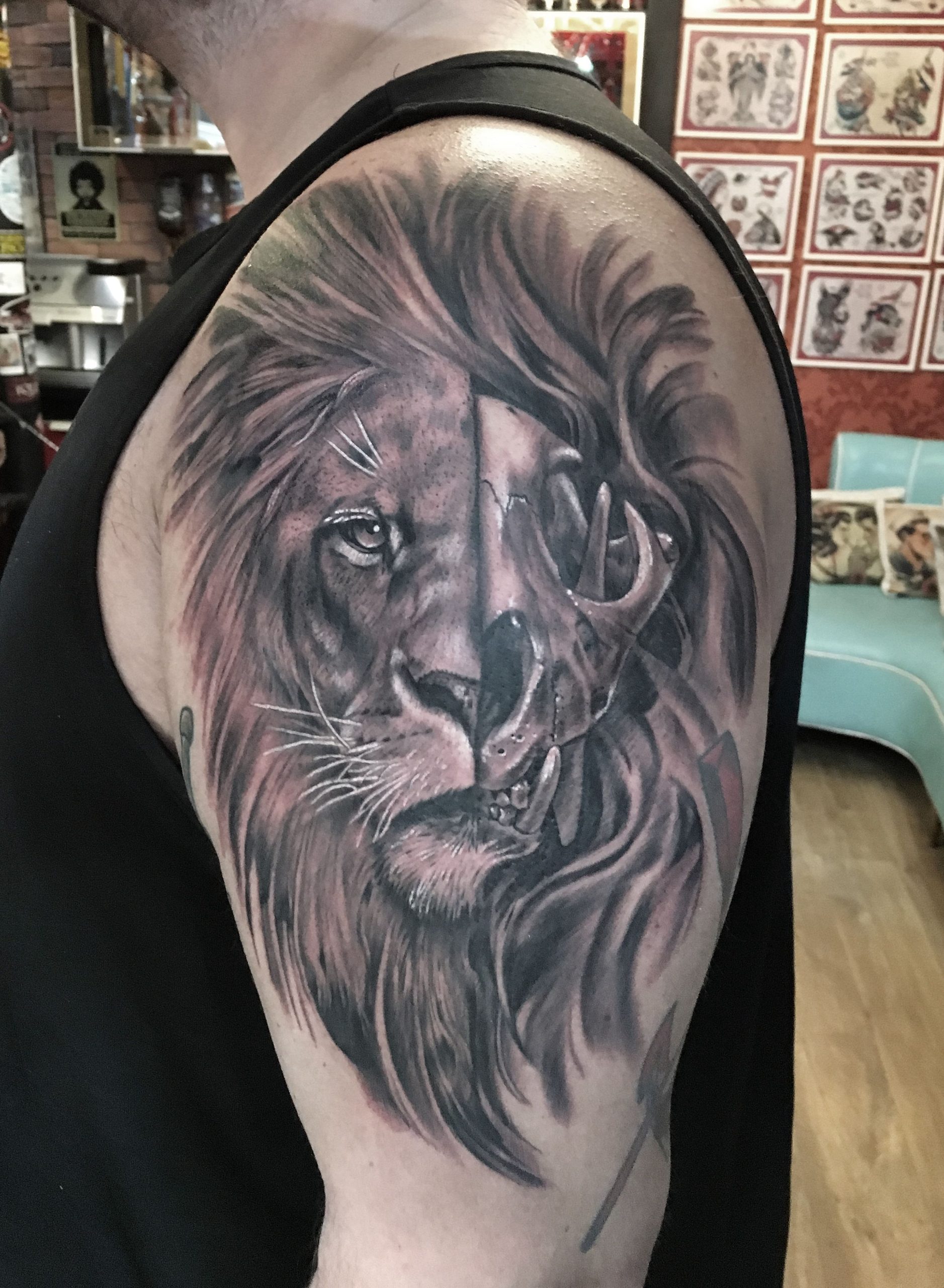 More Than 20 Fiercely Gorgeous Lion Tattoos Ideas 10 Skull
