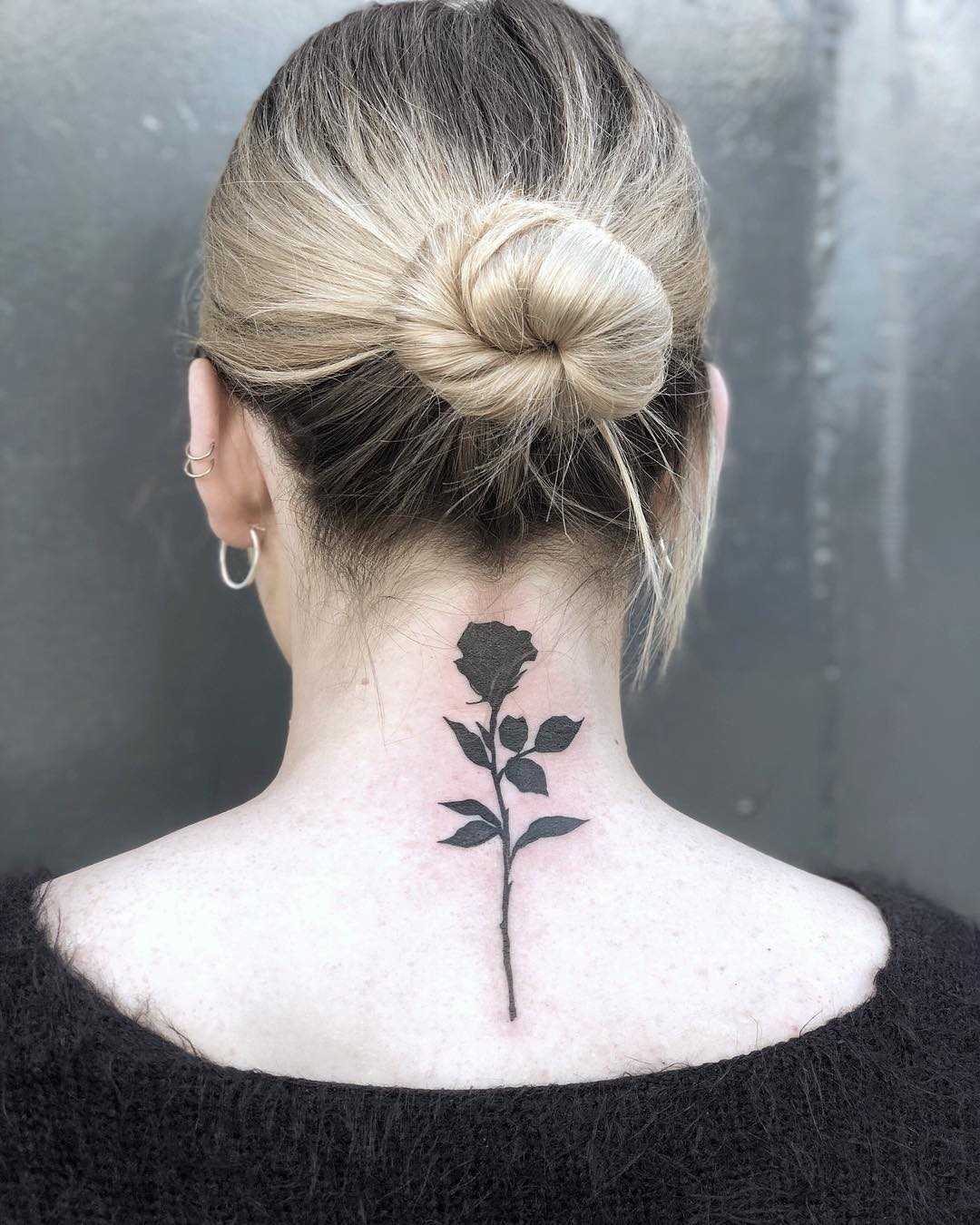 rose tattoo