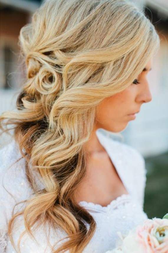Wedding hairstyles for mid-hair