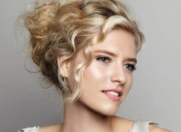 26 Women’s Homecoming Hairstyle Ideas for 2023