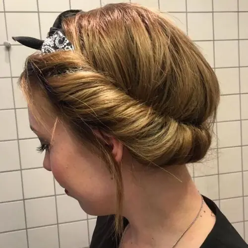 40 Trendy Bandana Hairstyles to Inspire You! 36 Headband Updo with Scarf