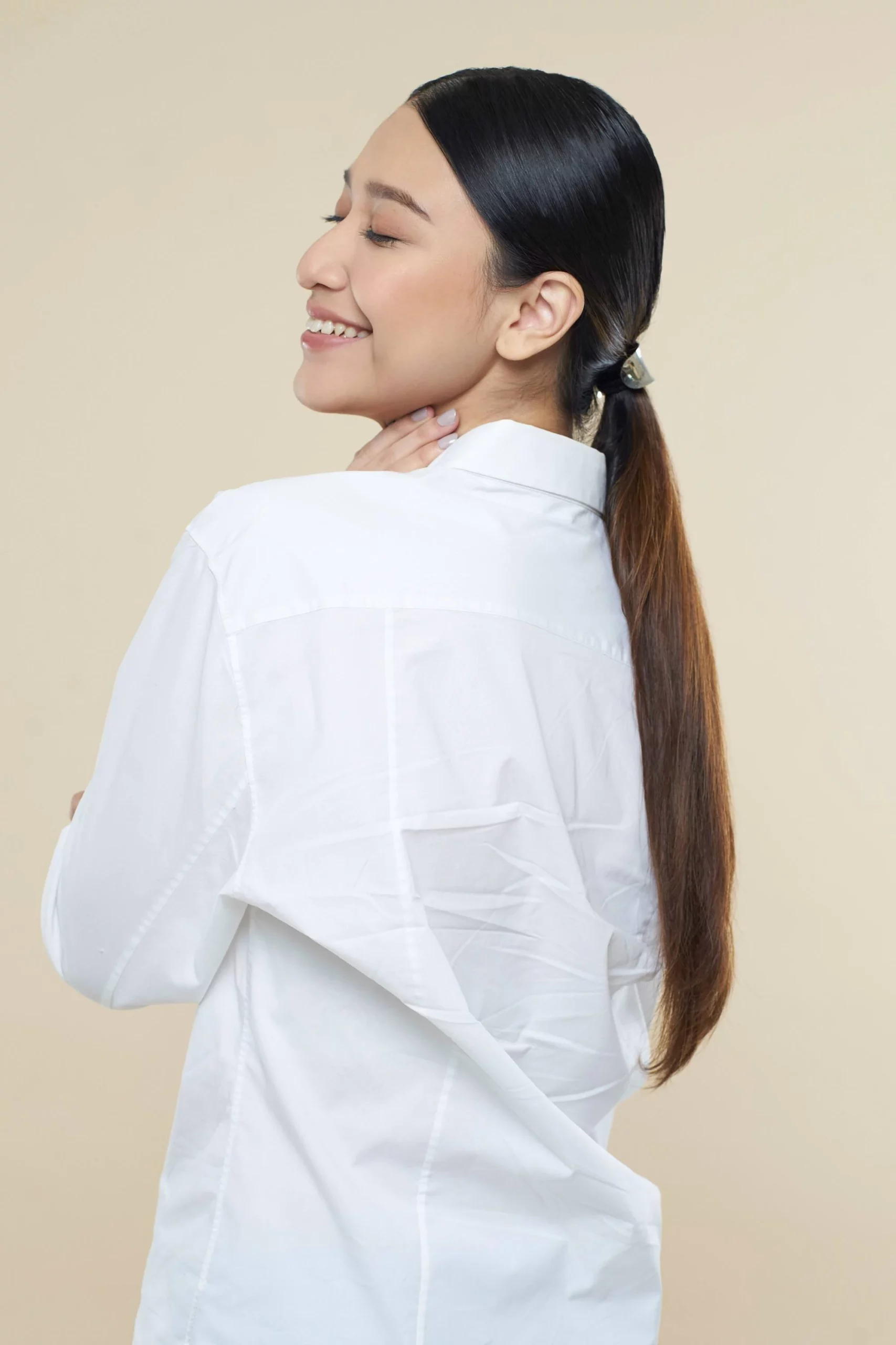 43 Trendy Asian Hairstyles for Women 2 A low ponytail