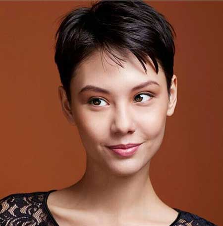 43 Trendy Asian Hairstyles for Women 21 Pixie with a side part