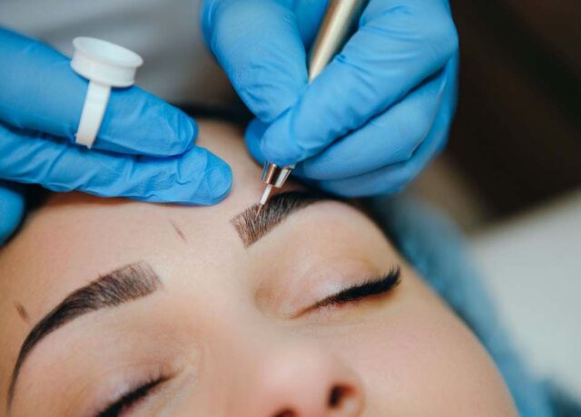 How to Choose Microblading Artist
