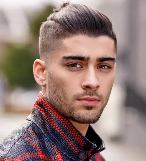 Undercut Puffed-up Men's Ponytail