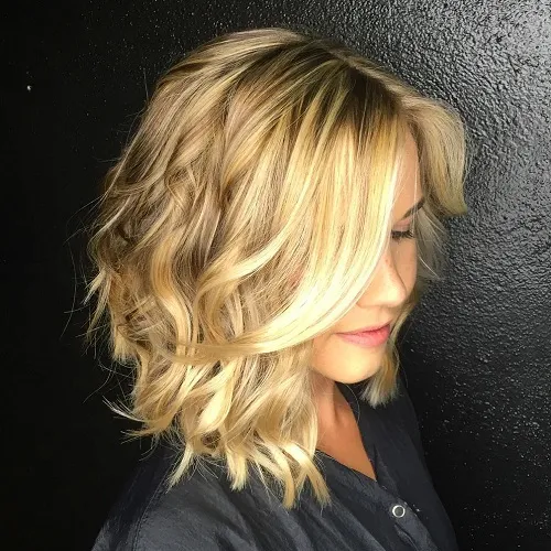 Bob with Mid-parted Beachy Waves
