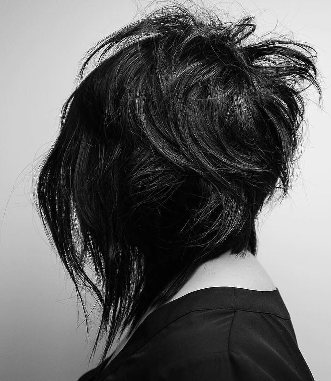 The Long Bangs with Short Back Undercut Shags