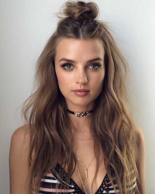 40 Top-Knot Hairstyles That Will Keep You Looking Fabulous All Day Long 4 Mid-parted and Semi-collected Top Knot