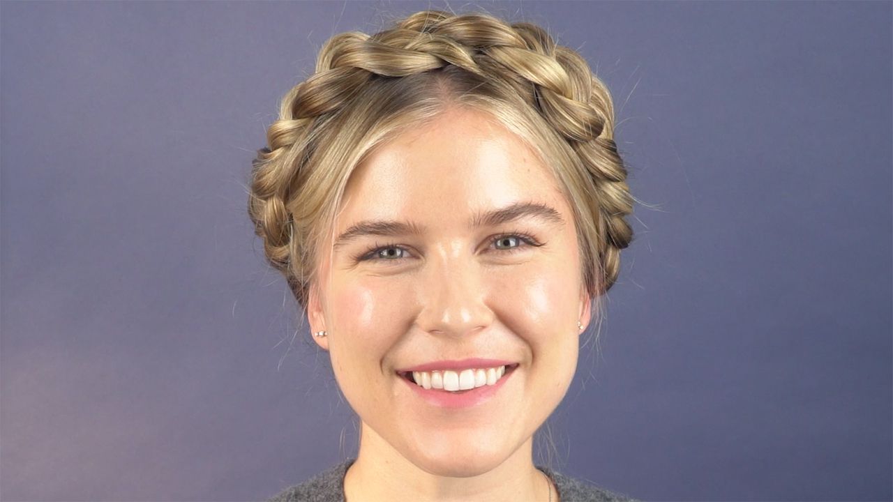 50 Easy-to-Do Hairstyles for Your Bob: Switch Up Your Look in Minutes 33 Crown Braid