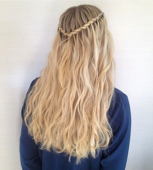 Messy Waterfall Half-Up with Beachy Waves