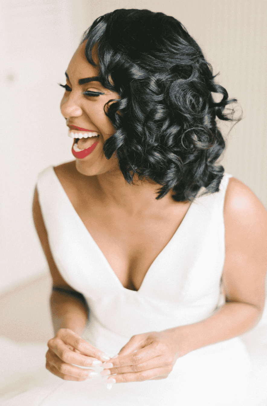 Curled Locks Swept to the Side Short Hairstyle
