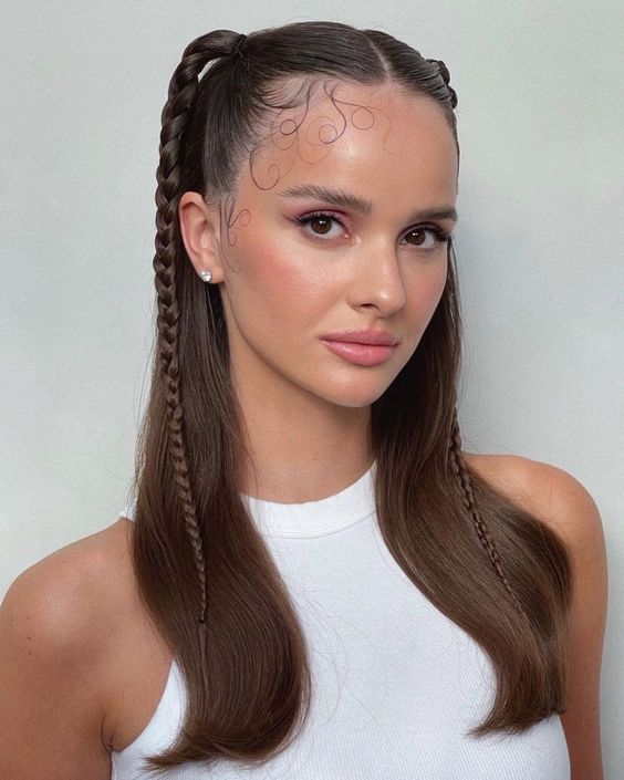 Semi-collected Two Braids with a Mid-part