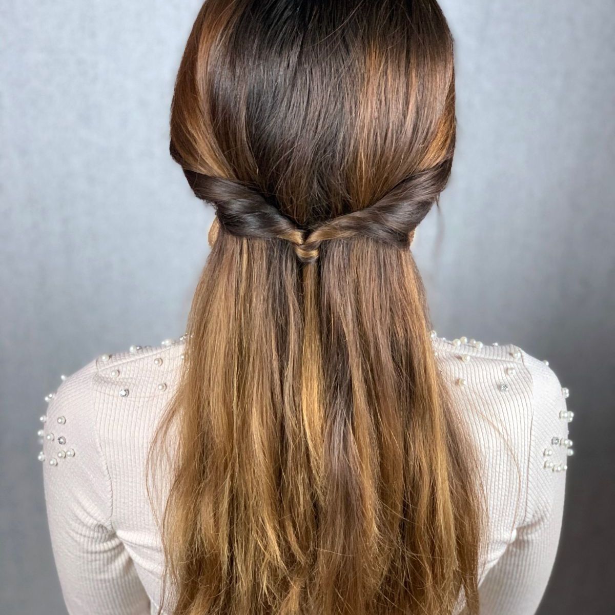 Half-Up, Half-Down Twists
