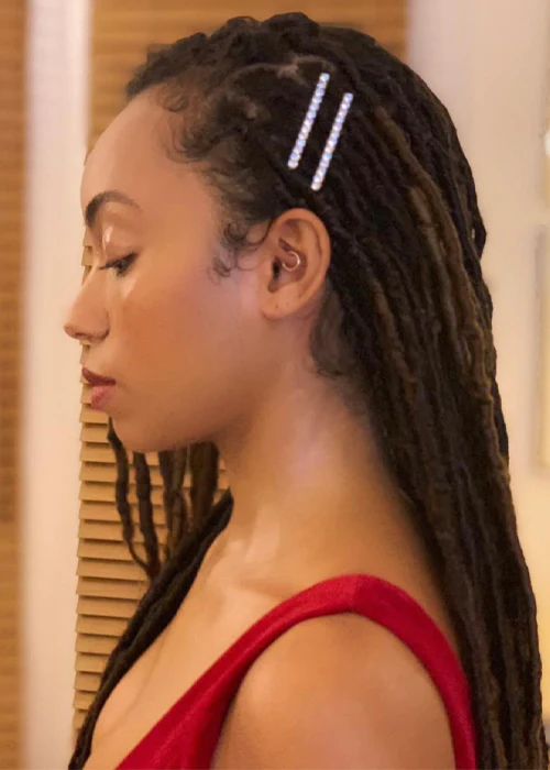 43 Chic Hairstyles That Look Even Better with Bobby Pins 39 Dreadlocks with Bobby Pins