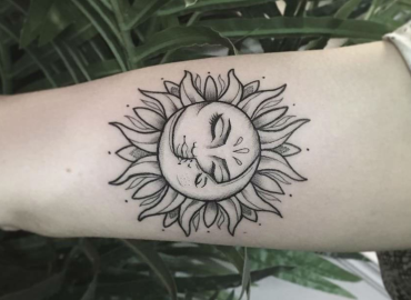 32 Sun and Moon Tattoos To Symbolize Intimacy, Balance, Spiritual Strength and More