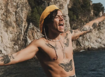 A Guide to More than 51 Tattoos That Harry Styles Has – For All the Harries Out There