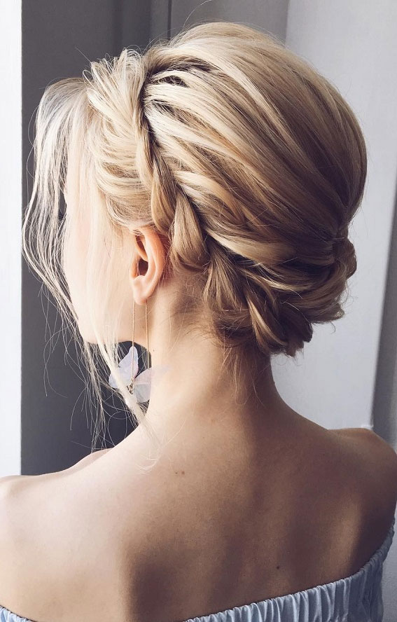 30 Beautiful Medium Length Hairstyles: Your Ultimate Style Guide 6 30 Beautiful Medium Length Hairstyles: Your Ultimate Style Guide Top Beauty Magazines