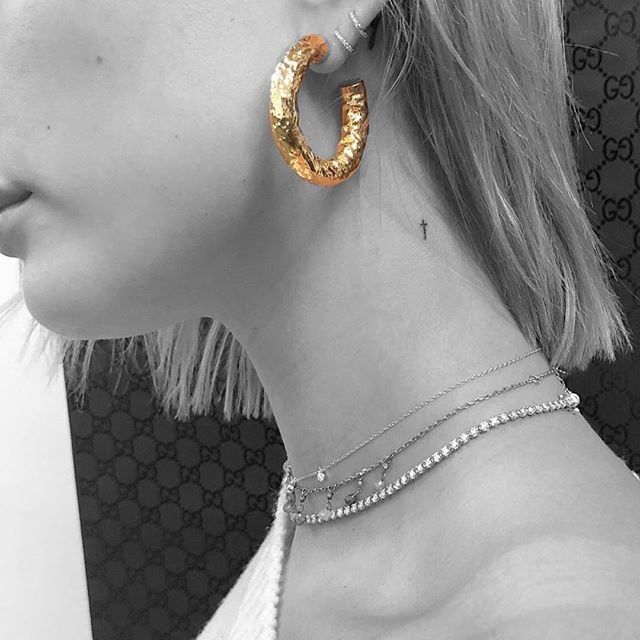 A Guide to All The Tattoos That Hailey Baldwin Bieber Has Inked Her Skin With - Celebrity Tattoos 15 A Guide to All The Tattoos That Hailey Baldwin Bieber Has Inked Her Skin With - Celebrity Tattoos Top Beauty Magazines