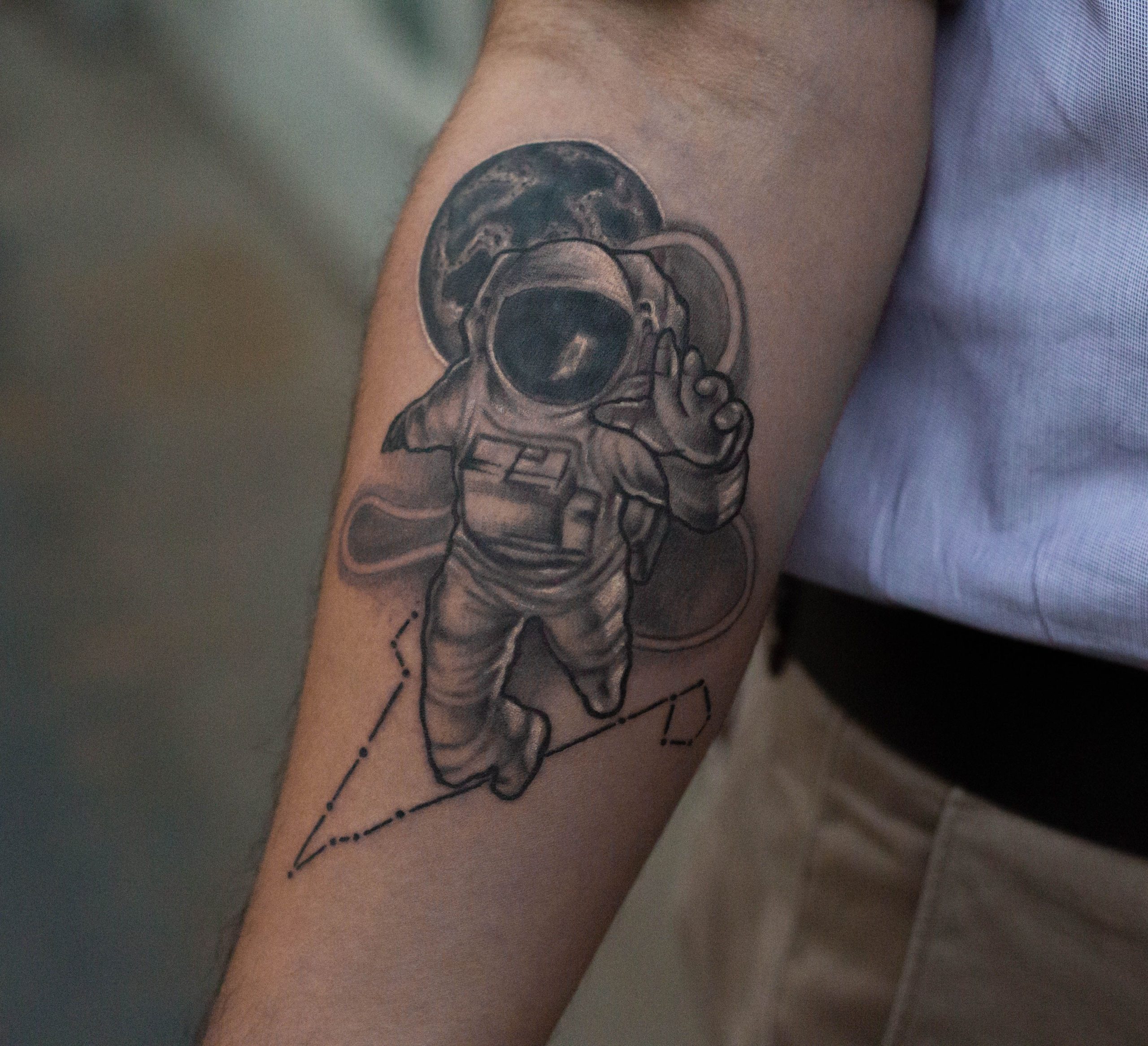 From Crescent to Full: 30 Creative Moon Tattoo Ideas for Lunar Enthusiasts 25 From Crescent to Full: 30 Creative Moon Tattoo Ideas for Lunar Enthusiasts Top Beauty Magazines