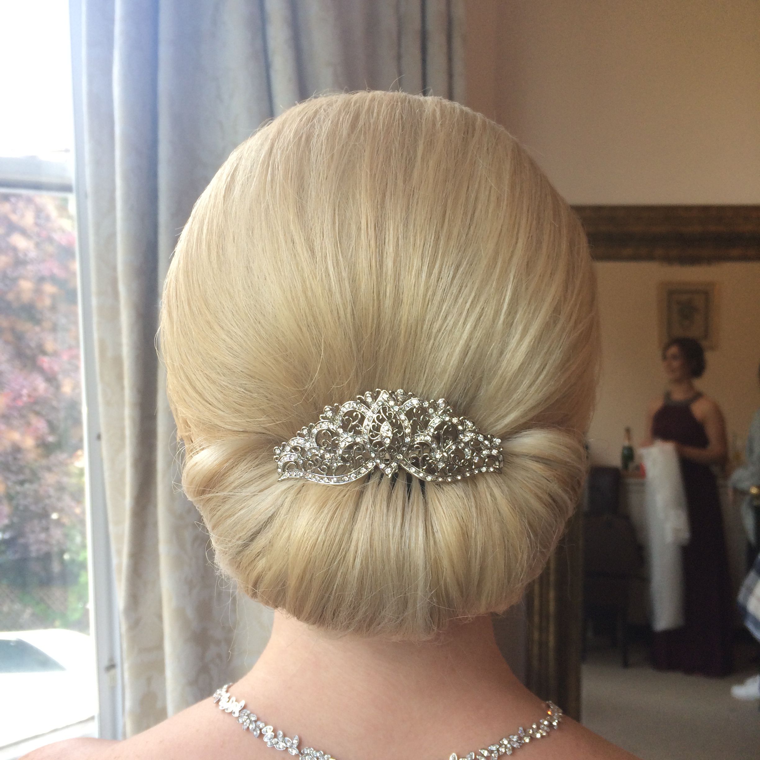 Chignons with a Twist- 30 Hairstyles That Will Add Flair to Your Look 17 Chignons with a Twist- 30 Hairstyles That Will Add Flair to Your Look Top Beauty Magazines