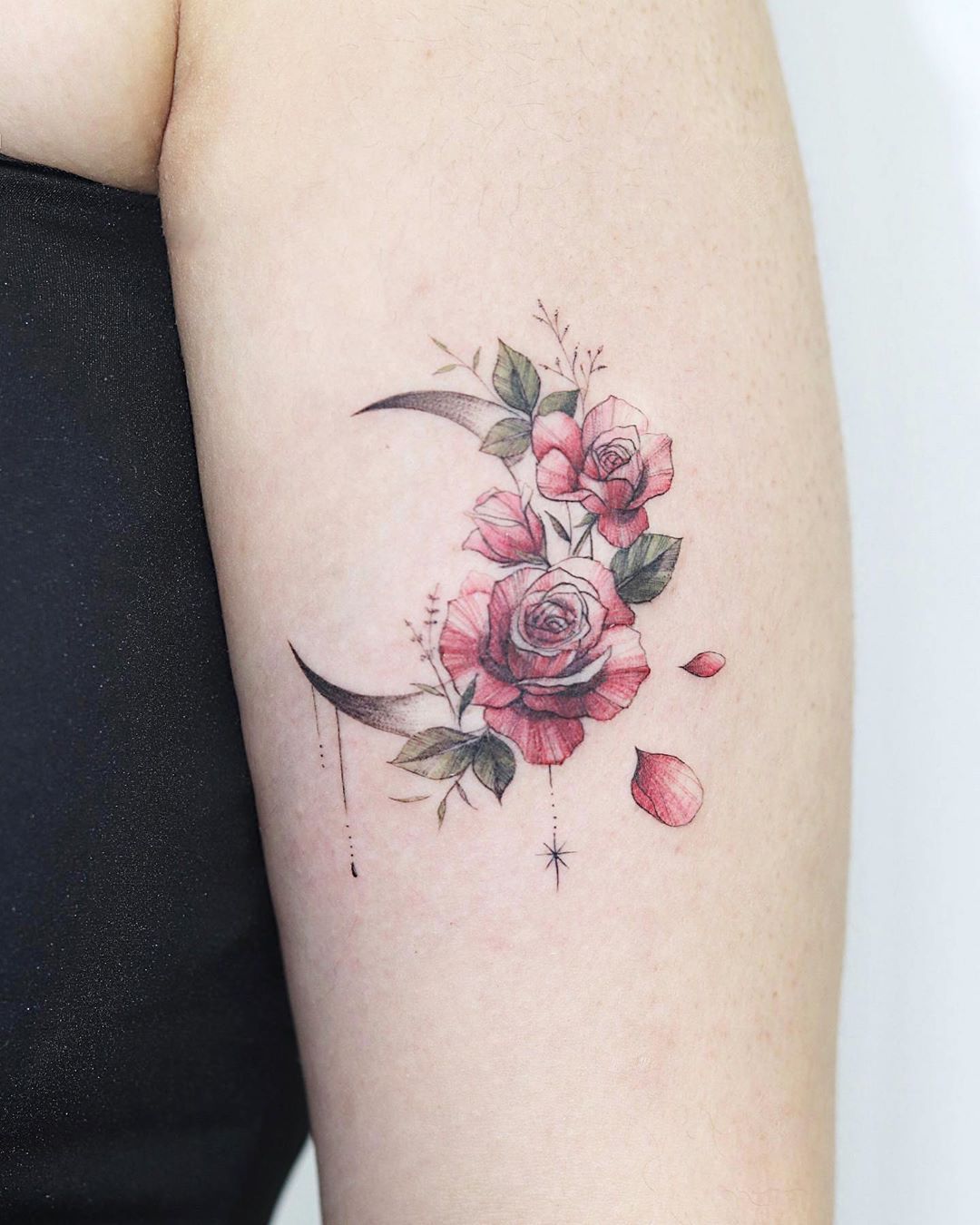 From Crescent to Full: 30 Creative Moon Tattoo Ideas for Lunar Enthusiasts 7 From Crescent to Full: 30 Creative Moon Tattoo Ideas for Lunar Enthusiasts Top Beauty Magazines
