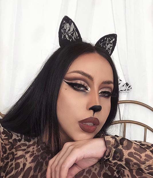 Cute cat Halloween Makeup 