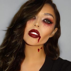 23 Vampire Makeup Ideas for Halloween 2023 - Top Beauty Magazines
