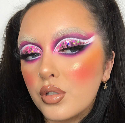 Dolling Up for Halloween: Creepy Doll Makeup Ideas 2023 4 doll halloween makeup