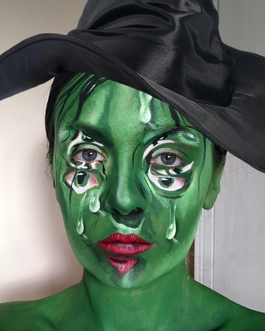 witch halloween makeup