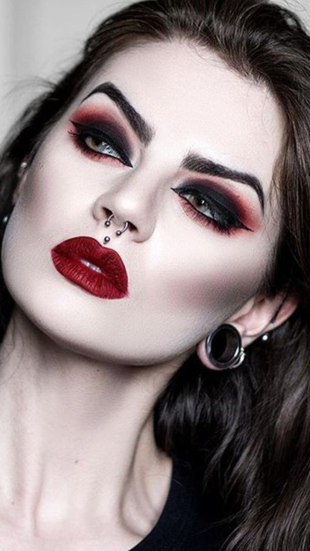 Terror Trends- 30 Creepy Makeup Ideas For Halloween 2023 12 smokey Eyes And Red Lip