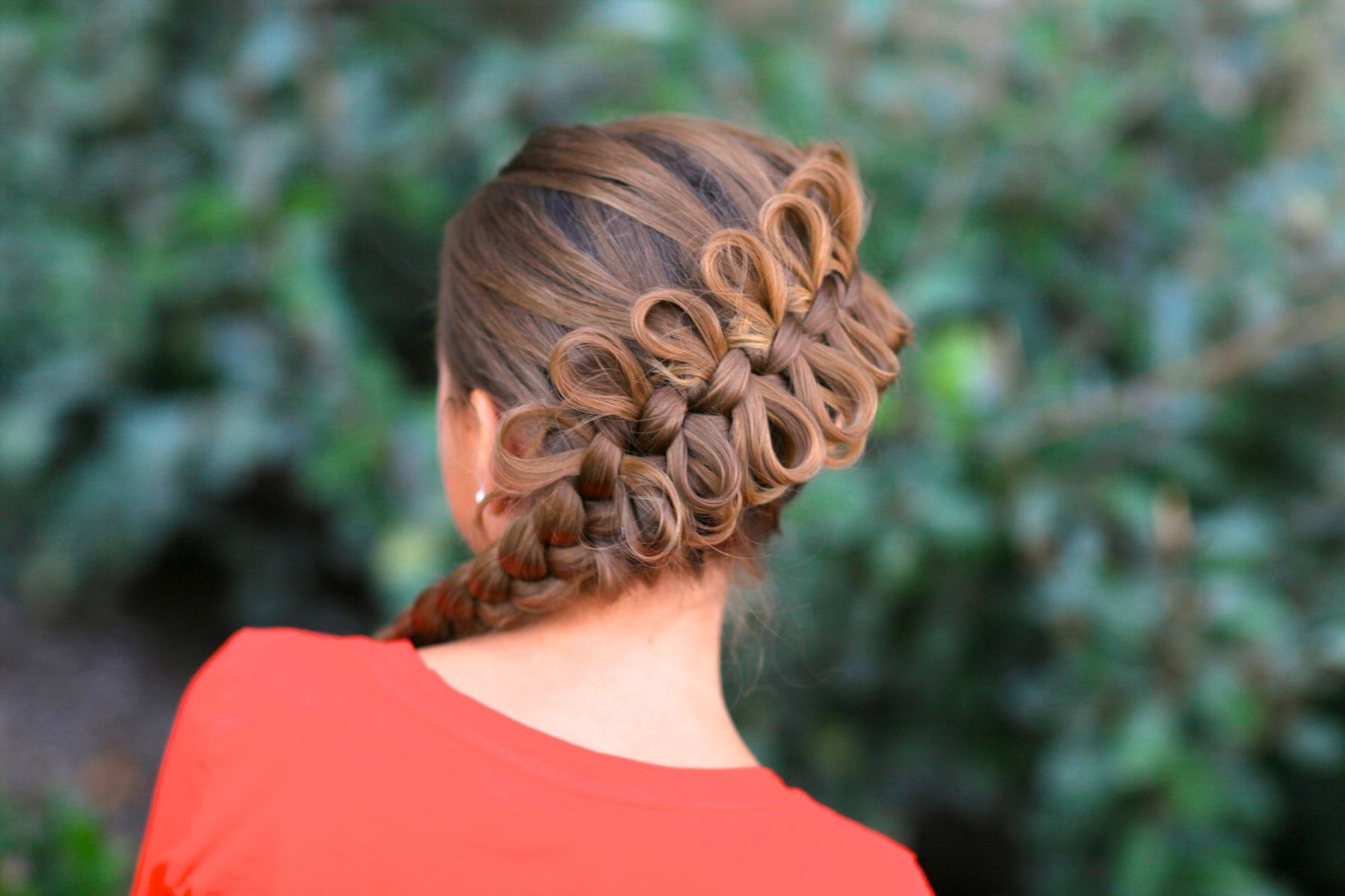 30 Braided Hairstyles for Every Occasion 22 Bow Braid