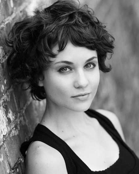 Rock Your Locks: Curling Inspiration for Short Hair 9 Rock Your Locks: Curling Inspiration for Short Hair Top Beauty Magazines