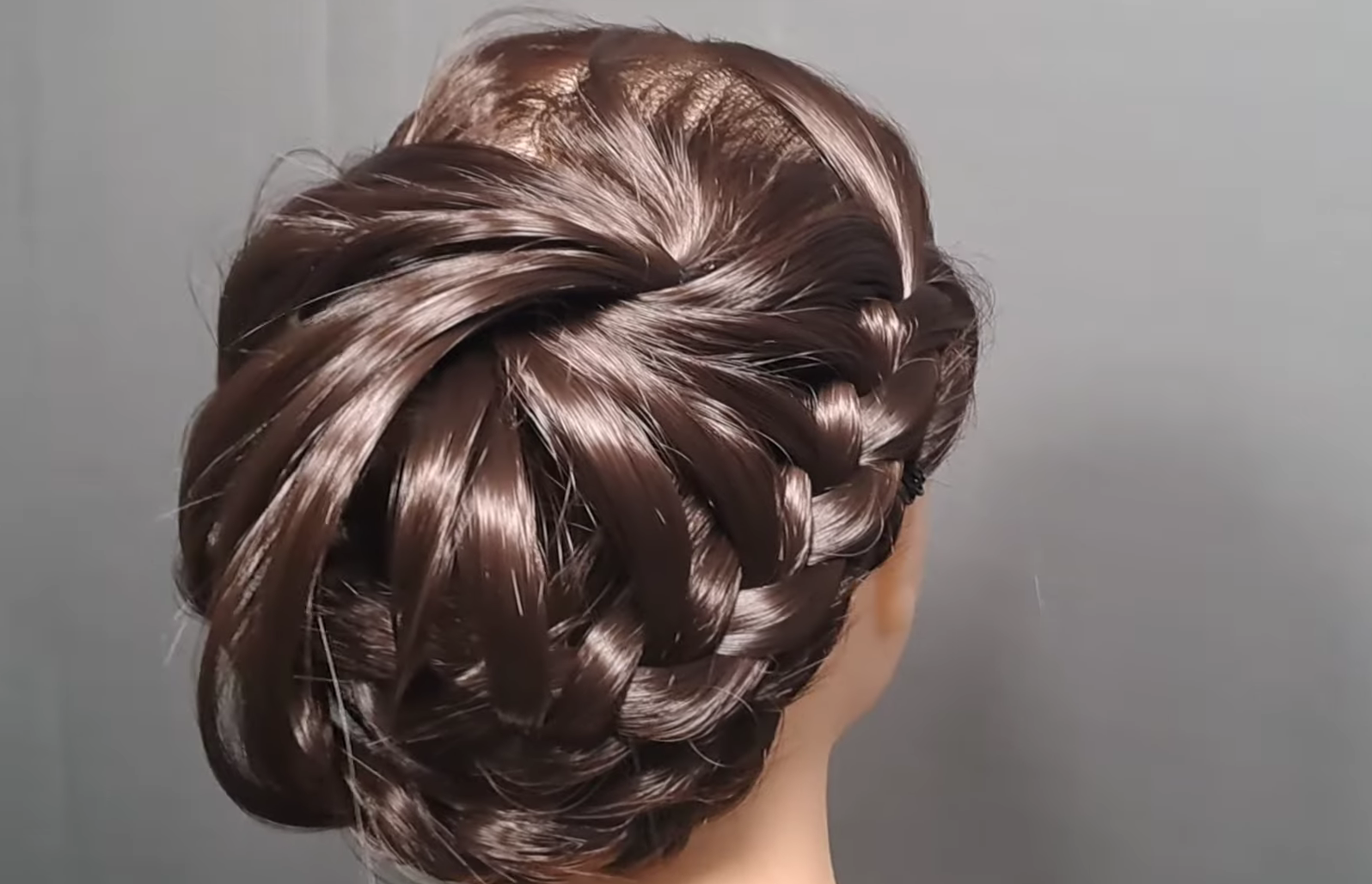 Quirky and Cool Bun Tutorial