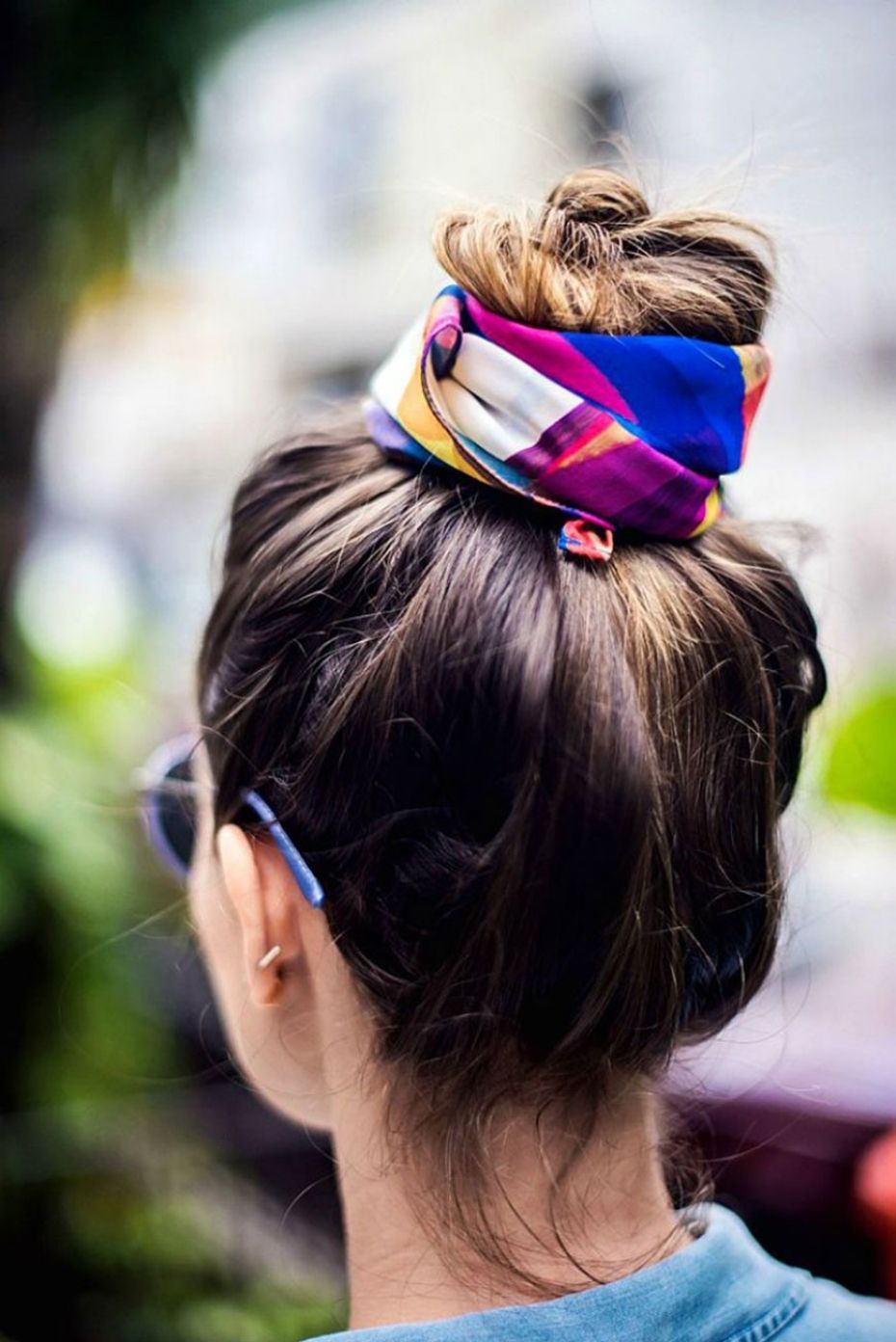 20 Stylish Bandana Hairstyles to Try Today 15 Top Knot Bandana Hairstyle