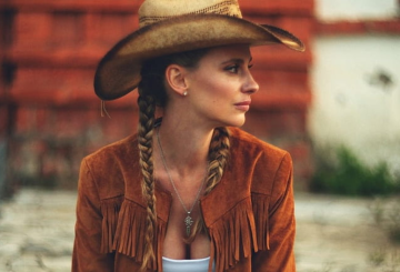 Howdy Hairdos: A Cowgirl’s Guide to Western-Inspired Hairstyles