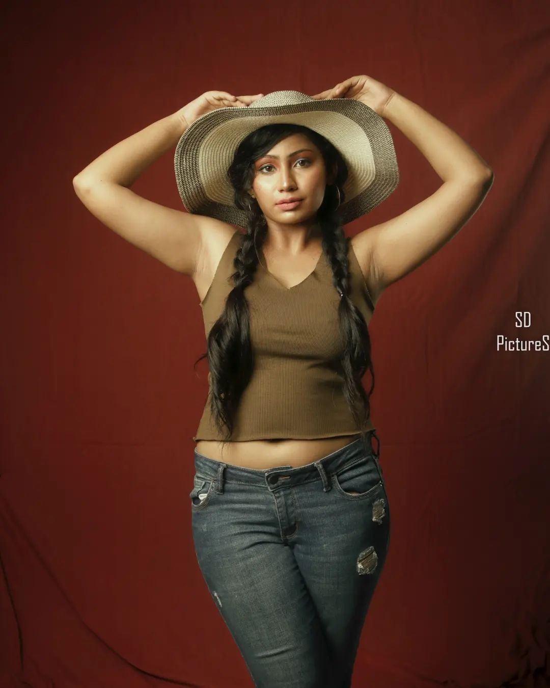 Howdy Hairdos: A Cowgirl's Guide to Western-Inspired Hairstyles 1 Howdy Hairdos: A Cowgirl's Guide to Western-Inspired Hairstyles Top Beauty Magazines