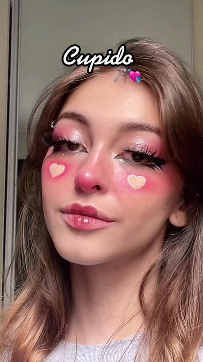 Quick and Spooky: 19 TikTok-Approved Halloween Makeup Ideas 2023 16 Heart Cheek makeup