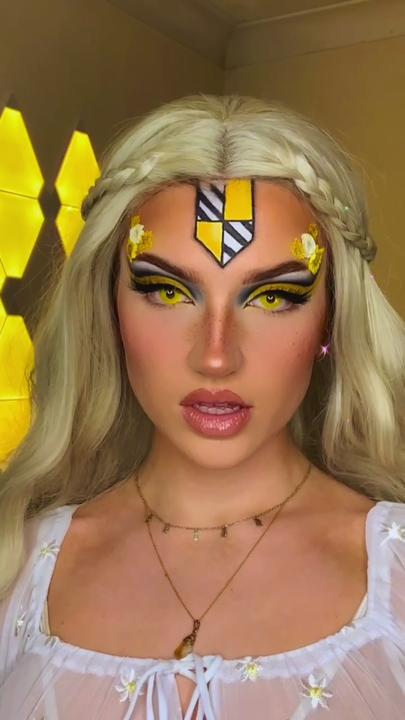 Magical Harry Potter Halloween Makeup Transformations 2023 6 Hufflepuff makeup