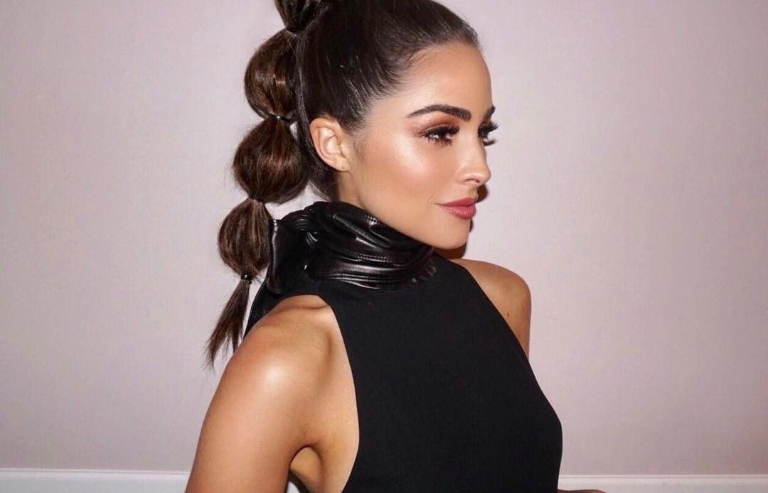 Adorable and Easy: 30 Cute Hairstyles for Every Occasion 22 Cute Bubble Ponytail Hairstyle
