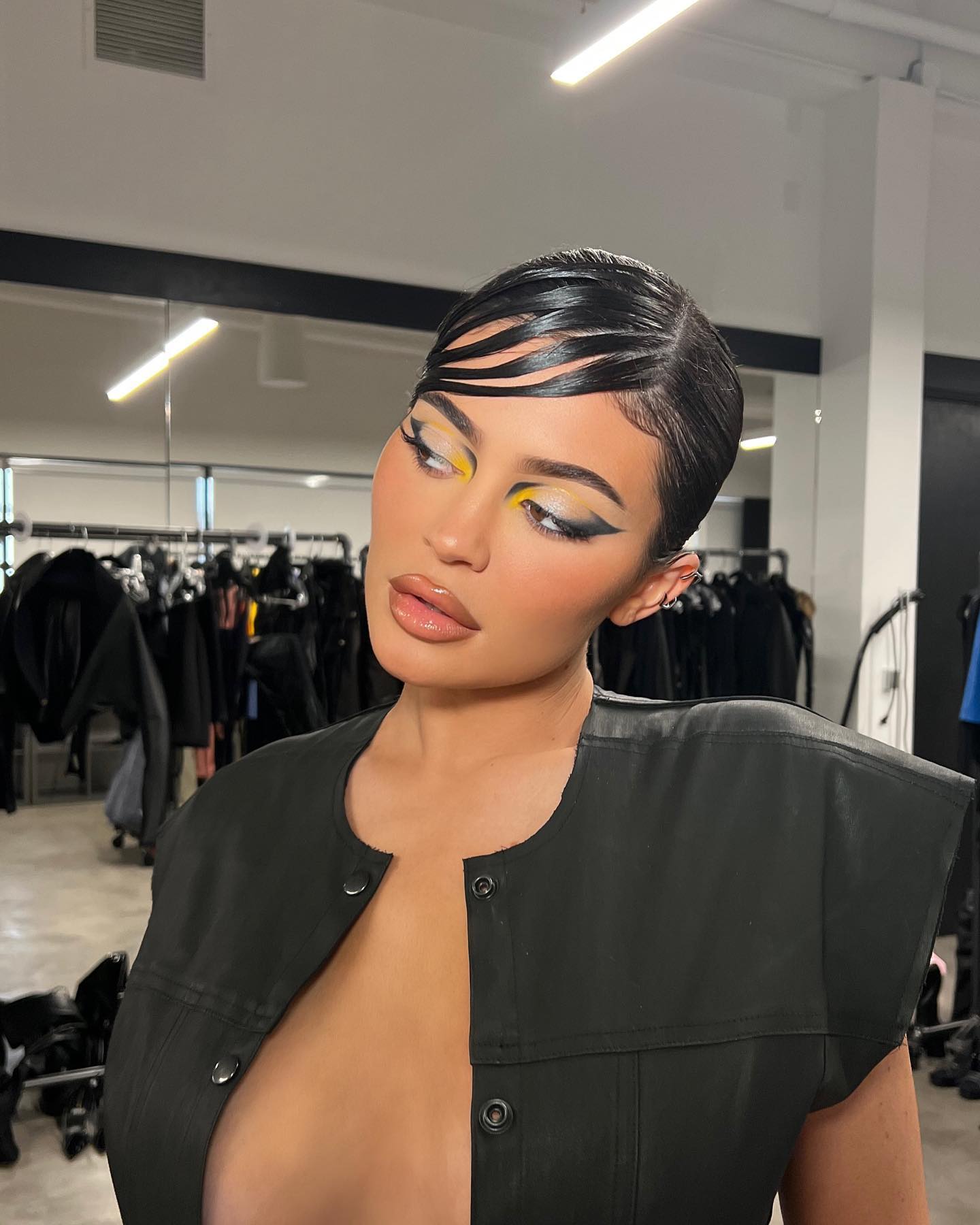 Kylie Jenner's Ever-Changing Tresses: A Style Evolution 26 kylie jenner hairstyles