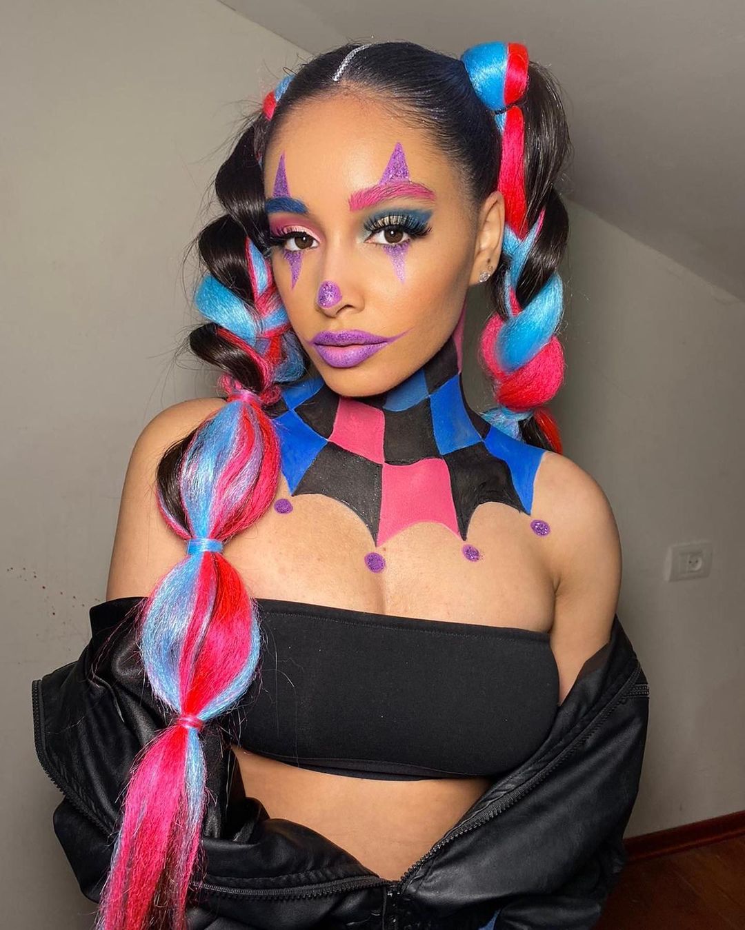 Creepy Clown Hairstyles for a Spooktacular Halloween 11 clown hairstyles
