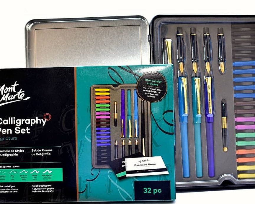 Daughter's Delight: Unwrapping Joyful Christmas Gifts 5 art supplies for Christmas