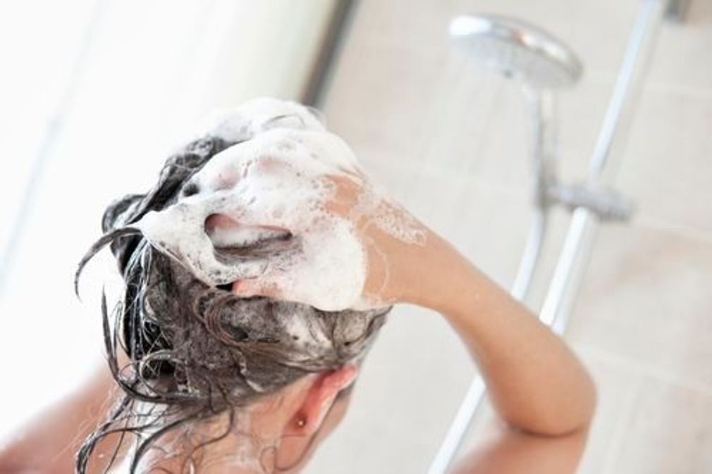 Common Hair Care Mistakes to Avoid 